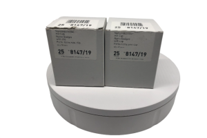 Durable Visitor Name Badge 60x90mm with Plastic Clip Includes Blank Insert Cards